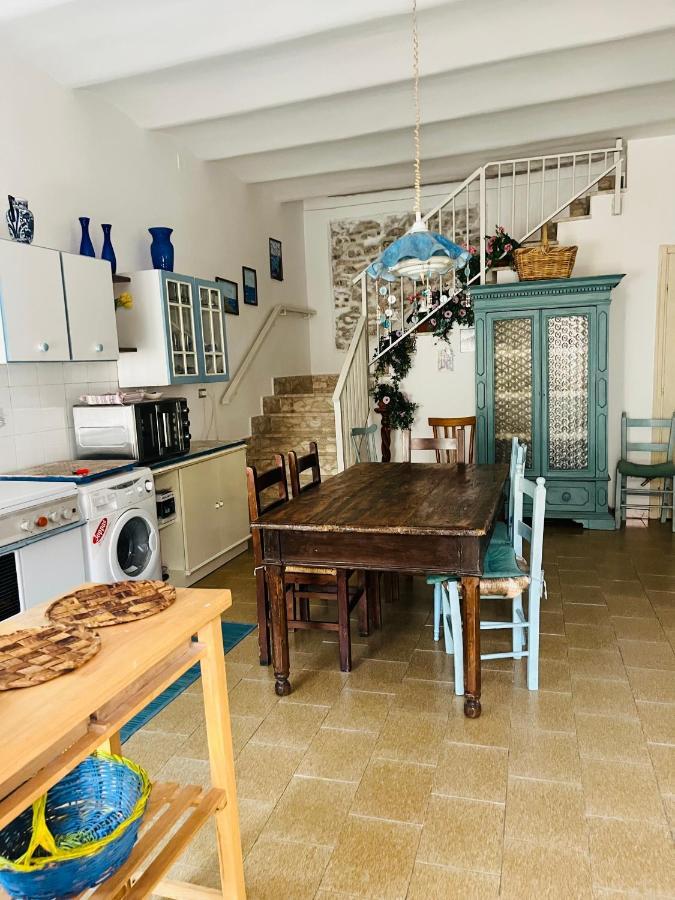 Ferienwohnung Big House Vicino Al Castello Rocca Imperiale Exterior foto